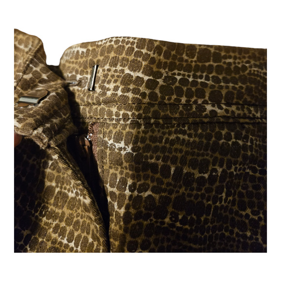 New York & Company Size 6 Snake Print Mini Skirt - Picture 7 of 7